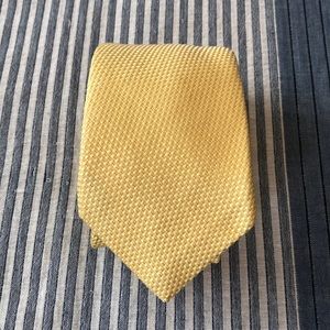 Charles Tyrwhitt Gold Neck Tie